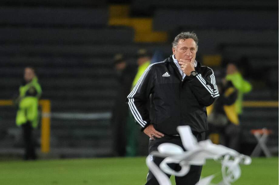 El uruguayo Rubén Israel vive momentos tensos en la institución azul. / Andrés Torres