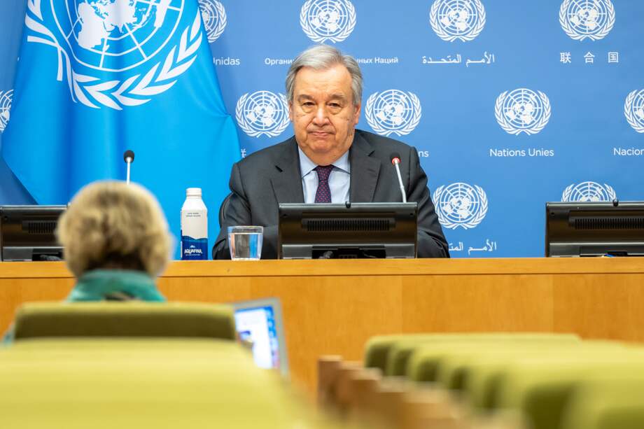 “El cambio climático está aquí. Es aterrador. Y esto es sólo el principio. La era del calentamiento global ha terminado, ahora es el momento de la era de la ebullición global”, afirmó Antonio Guterres en rueda de prensa.