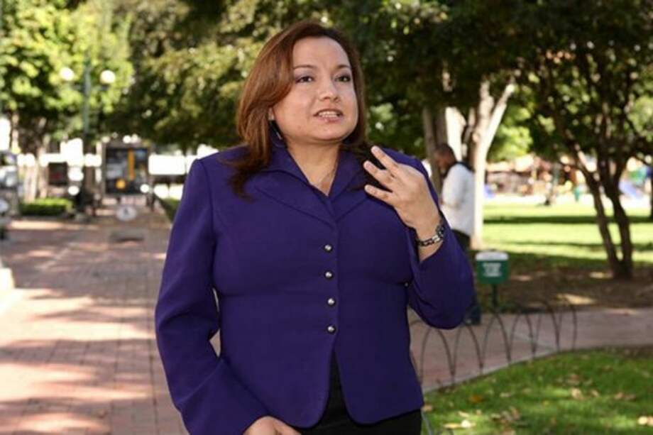 La ministra de Ambiente y Desarrollo Sostenible, Luz Helena Sarmiento Villamizar.