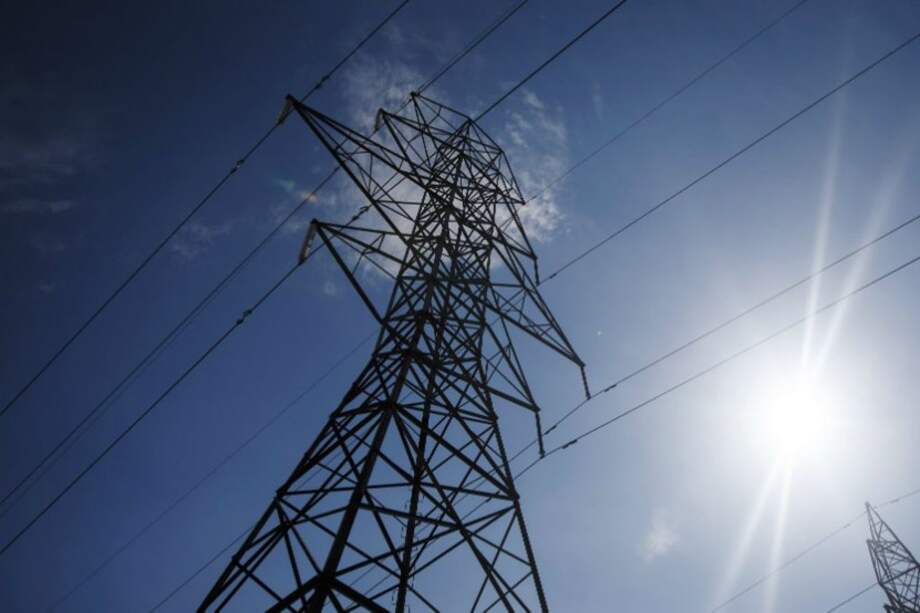 Un paquete de siete electrificadoras podría ser ofrecido a varias empresas del sector eléctrico por parte del gobierno Petro.