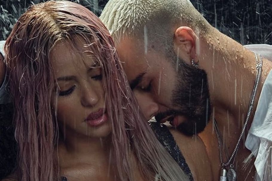 Ya se encuentra disponible la nueva canción de Shakira y Manuel Turizo. Acá te dejamos la letra de 'Copa Vacía' y el video oficial.