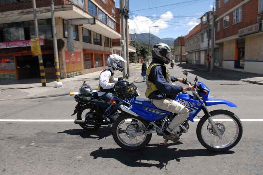 Hoy ruedan por la ciudad unas 6.189 motos de dos tiempos, de acuerdo con datos de la Universidad Nacional y la Secretaría de Ambiente. / Archivo