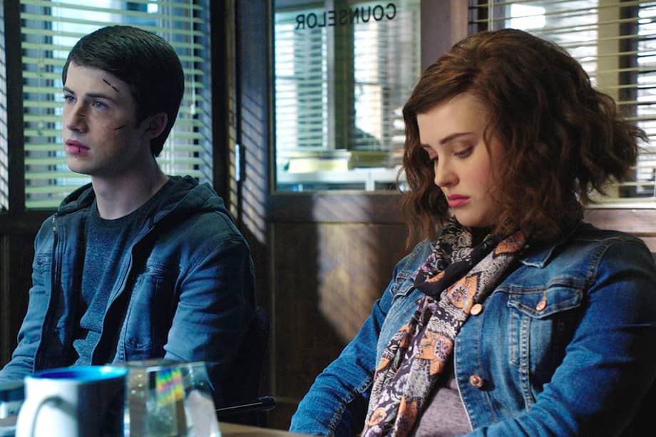 Dylan Minnette y Katherine Langford como Clay Jensen y Hannah Baker en "13 reasons why". / Cortesía