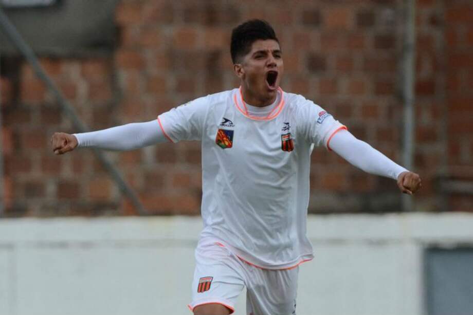 Envigado logró un empate agónico frente a Nacional