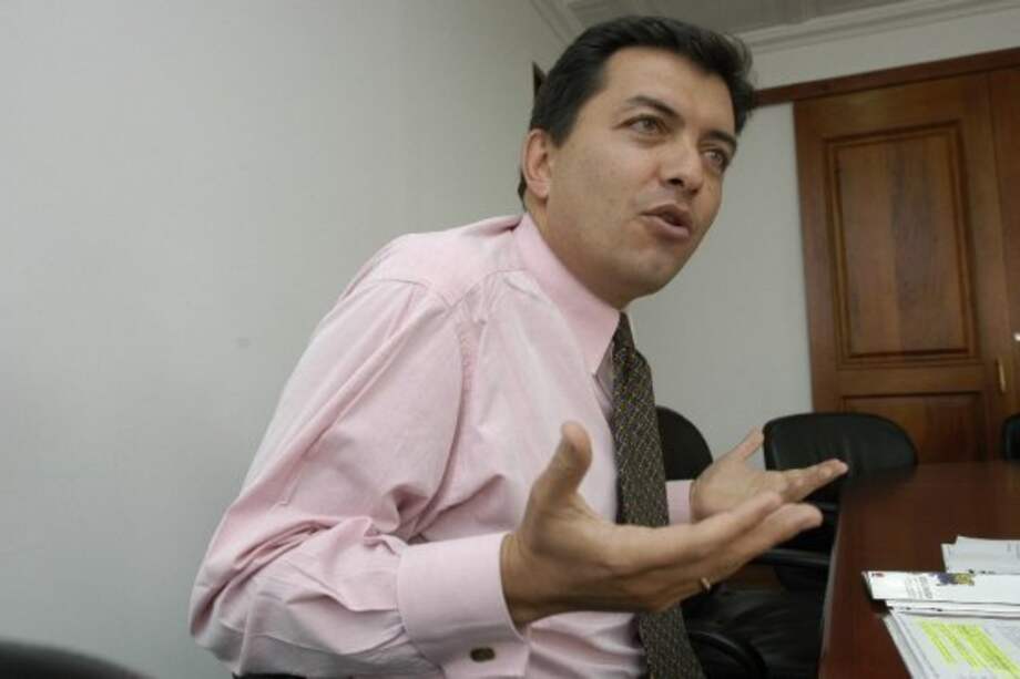 Fiscalía imputará cargos a Luis Alfonso Hoyos el próximo 14 de septiembre