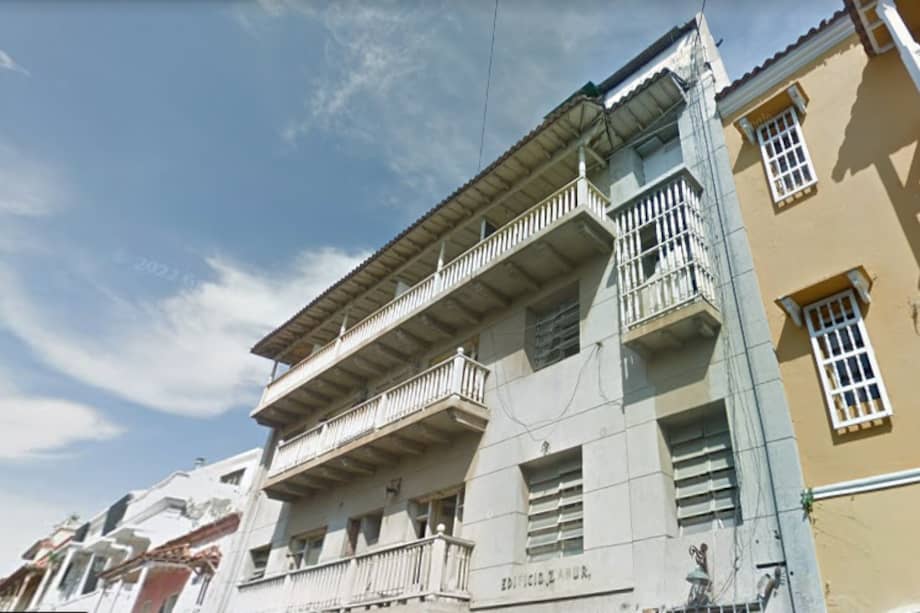 La edificación está en peligro de colapsar.