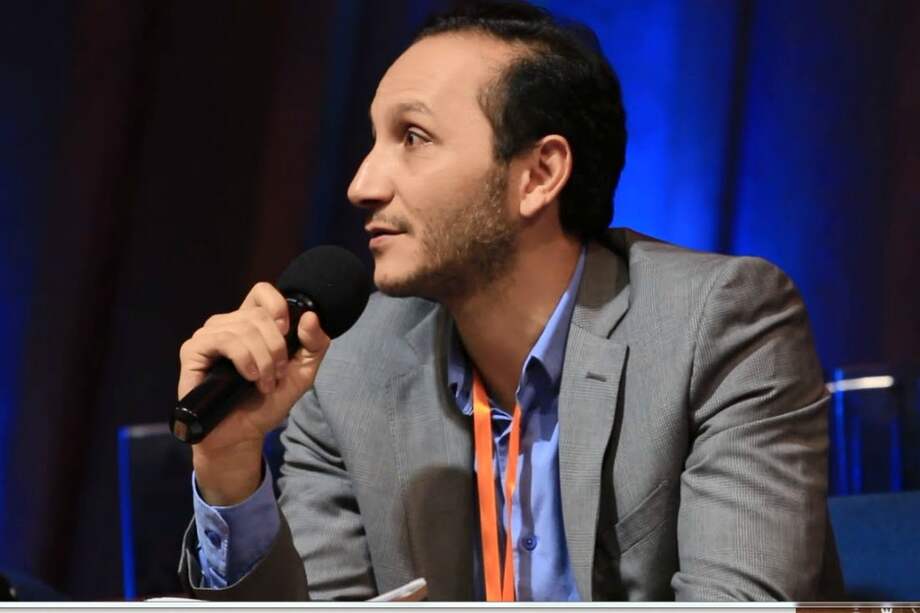 Alejandro Olaya, director de Colciencias.