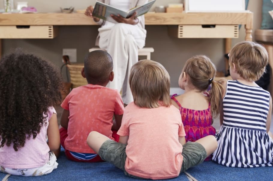 ¿Cómo enseñar a los niños que la discriminación por motivos de orientación sexual debe terminar?