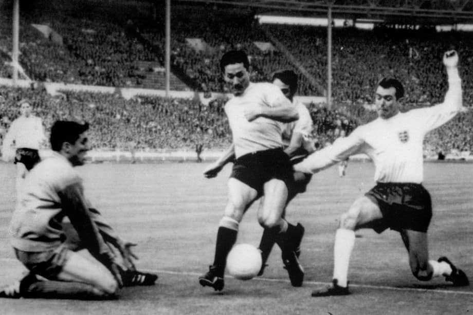 Ladislao Mazurkiewicz.