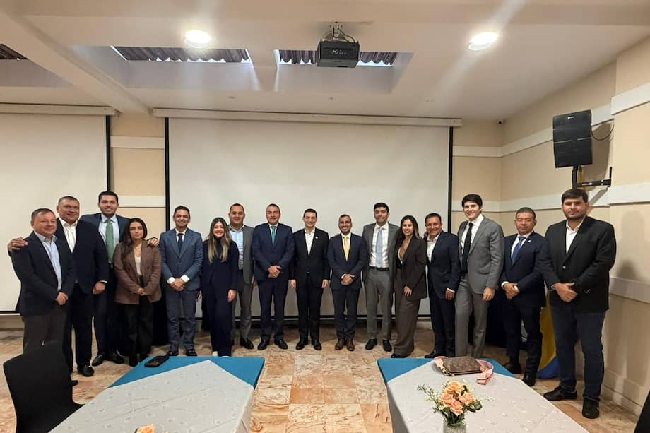 Congresistas conservadores que respaldan a Felipe Córdoba.