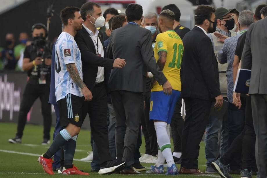 El clásico suramericano de selecciones entre Brasil y Argentina fue suspendido.