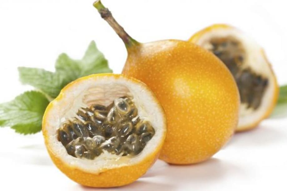 Jugo de granadilla para prevenir la gastritis