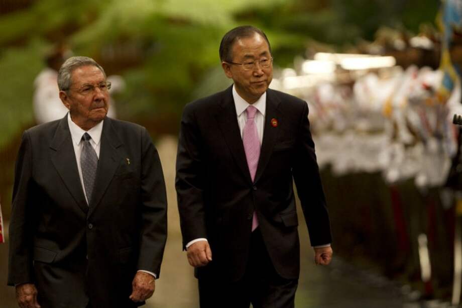 Ban Ki-moon se reúne con Raúl Castro en La Habana