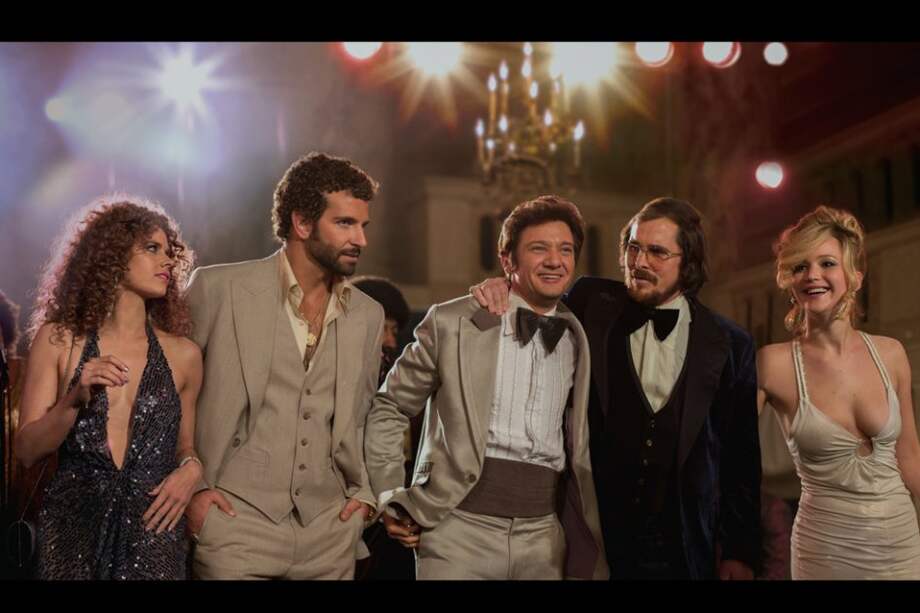 "Escándalo Americano" se estrena en Colombia el 7 de enero de 2014.