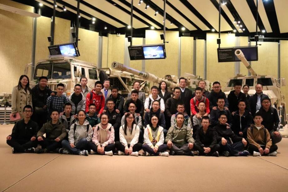 La selección de los estudiantes fue realizada entre 5.000 jóvenes chinos. / Tomado de la Universidad de Tecnología de Pekín (www. webcache.googleusercontent.com)