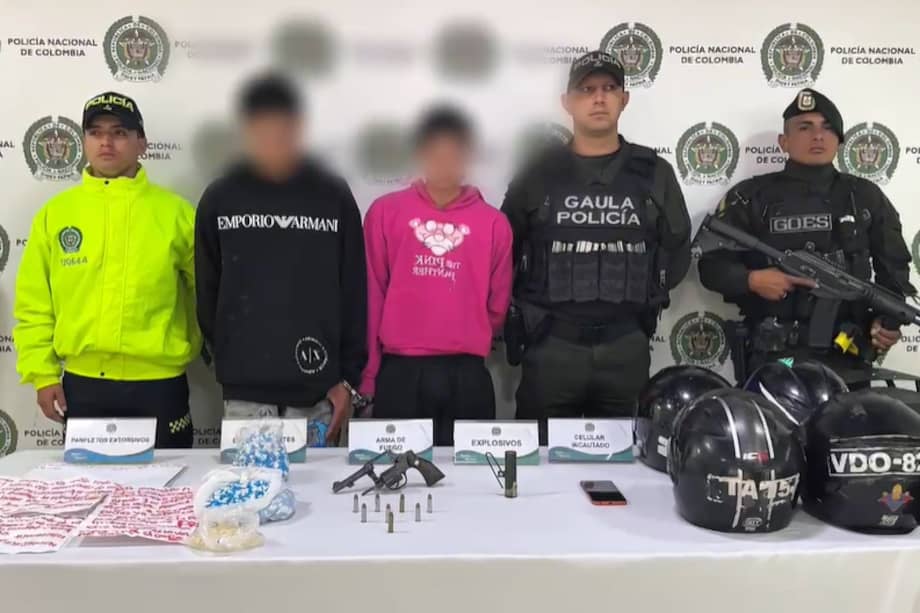 Alias "Alexander" y alias "Rambú CV" fueron enviados a prisión. Los sujetos son señalados de dinamizar actos de extorsión y amenazas a conductores de servicio público y comerciantes del municipio.