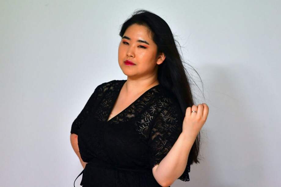 Vivian Geeyang Kim dirige una tienda de ropa online y una revista de moda para las "tallas grandes", toda una novedad. /AFP