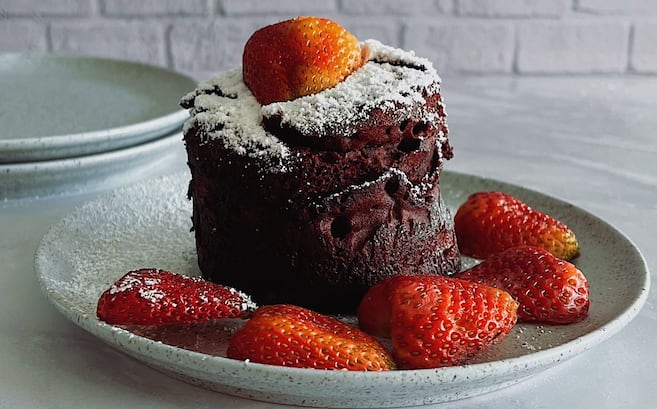 Cómo hacer un "mug cake red velvet" en casa paso a paso