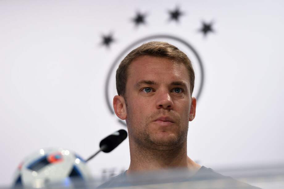 Neuer era descartado por mucho para estar en la próxima Copa del Mundo debido a su lesión en el pie izquierdo. / AFP