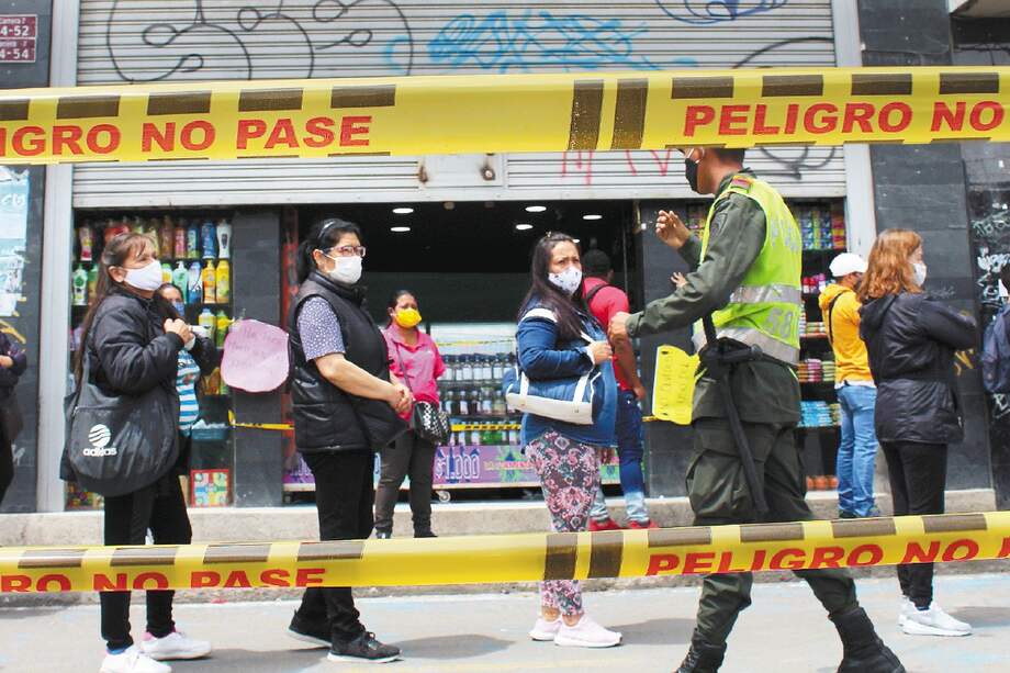Desde media noche Bogotá entrará en confinamiento durante tres días.