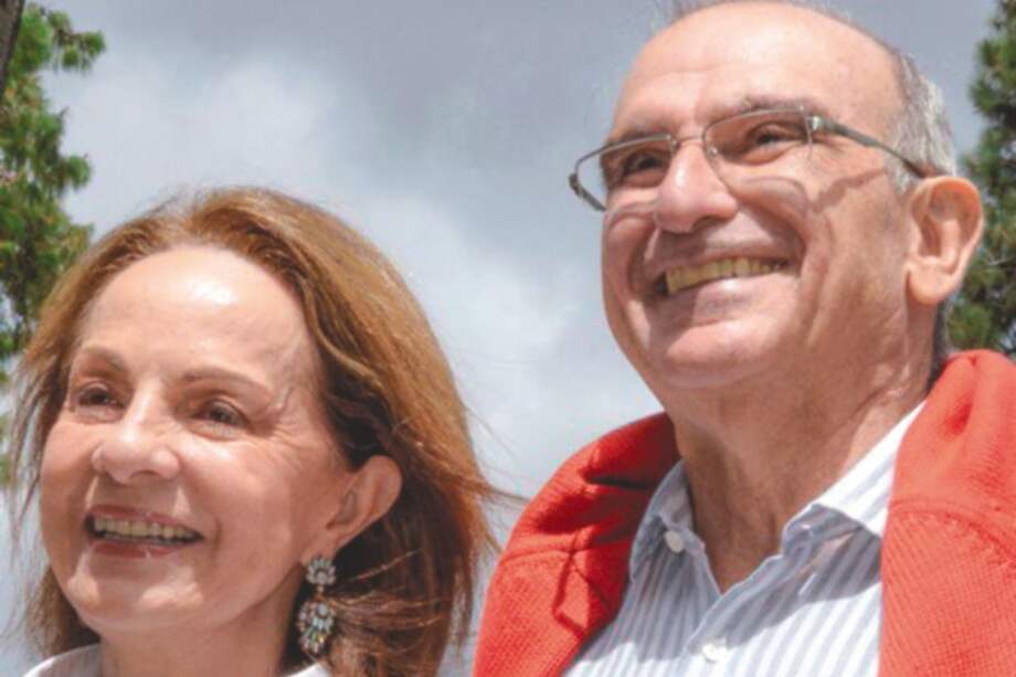 De la Calle y Rosalba Restrepo se conocieron en la U. de Caldas. / Twitter