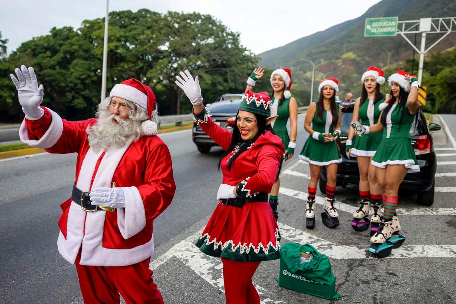“Ahí están las tradiciones. La Navidad, con sus regalos, villancicos, pesebres, luces, misas y cenas familiares”: Aura Lucía Mera