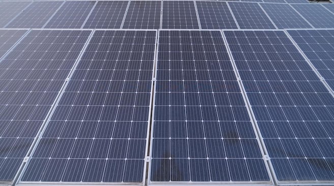 Gobierno expidió regulación que habilita el uso de baterías para almacenar energía solar