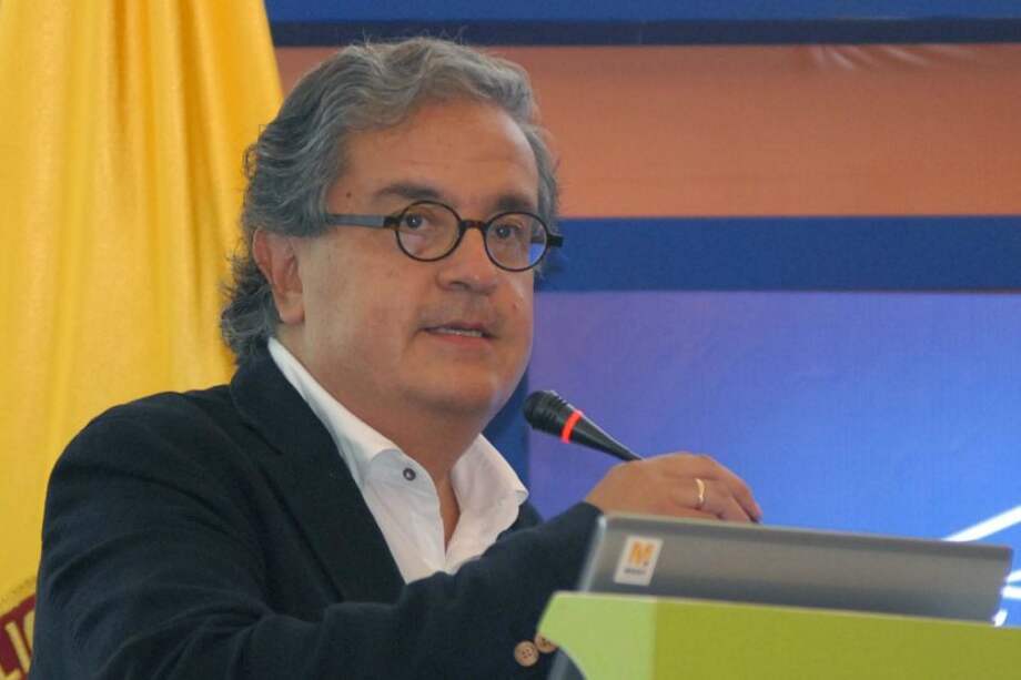 Gerardo Hernández, superintendente Financiero