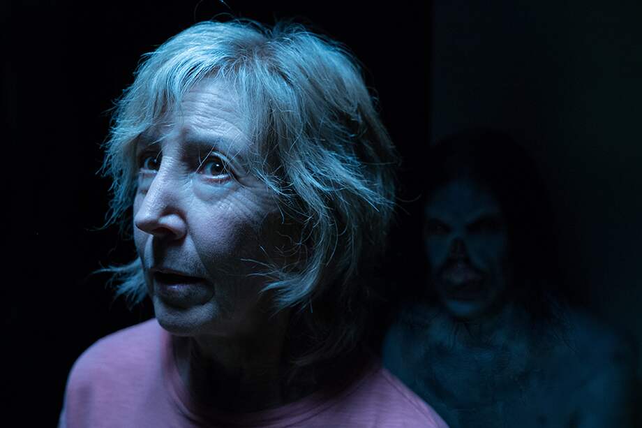 Lin Shaye como Elise Rainier en "La noche del demonio 4". / Cortesía