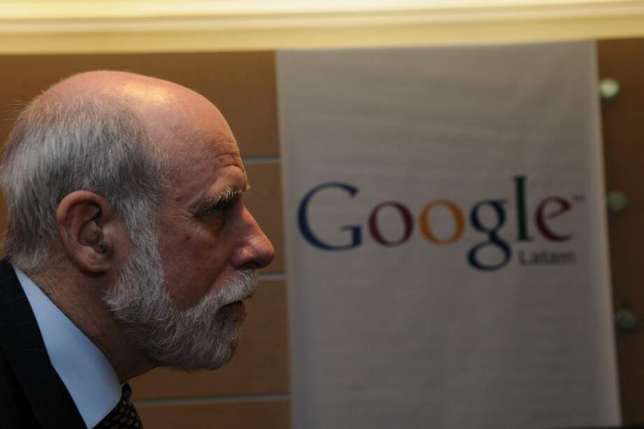 Cerf es uno de los vicepresidentes de Google, así como el evangelista de internet de la compañía. / Archivo - El Espectador