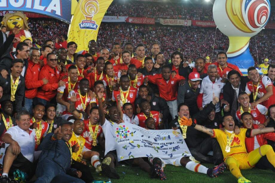 La Superliga de 2017 es el más reciente título conquistado por Independiente Santa Fe. Se la ganó a Independiente Medellín. / Archivo El Espectador