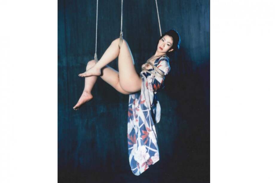 Gracias al premio Taiyo que recibió por una serie de fotografías de adolescentes, Nobuyoshi Araki se estableció como fotógrafo independiente. / Cortesía