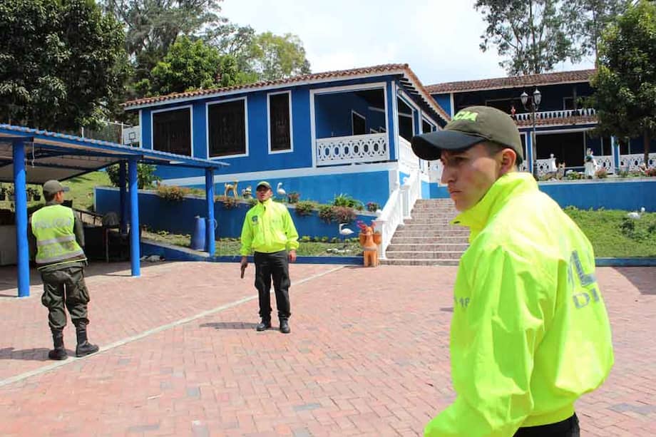 Ocupación de bienes de alias ‘28’ en Pacho Cundinamarca. Cortesía: La Dijín
