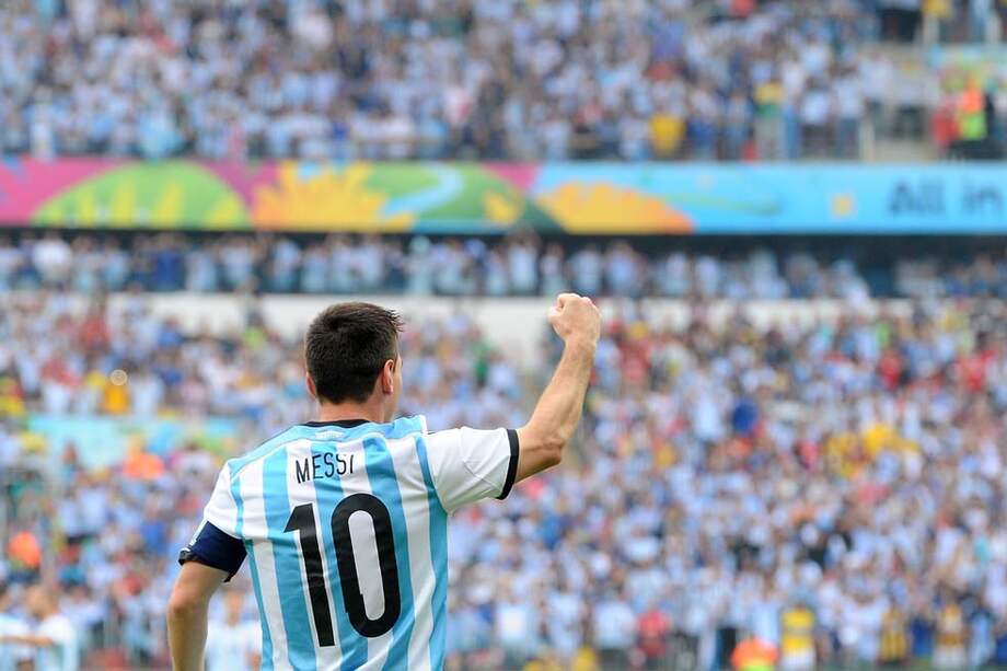 Muchos argentinos han criticado a Lionel Messi por su falta de amor a la camiseta de la selección de su país. Él lo califica de injusto. / AFP