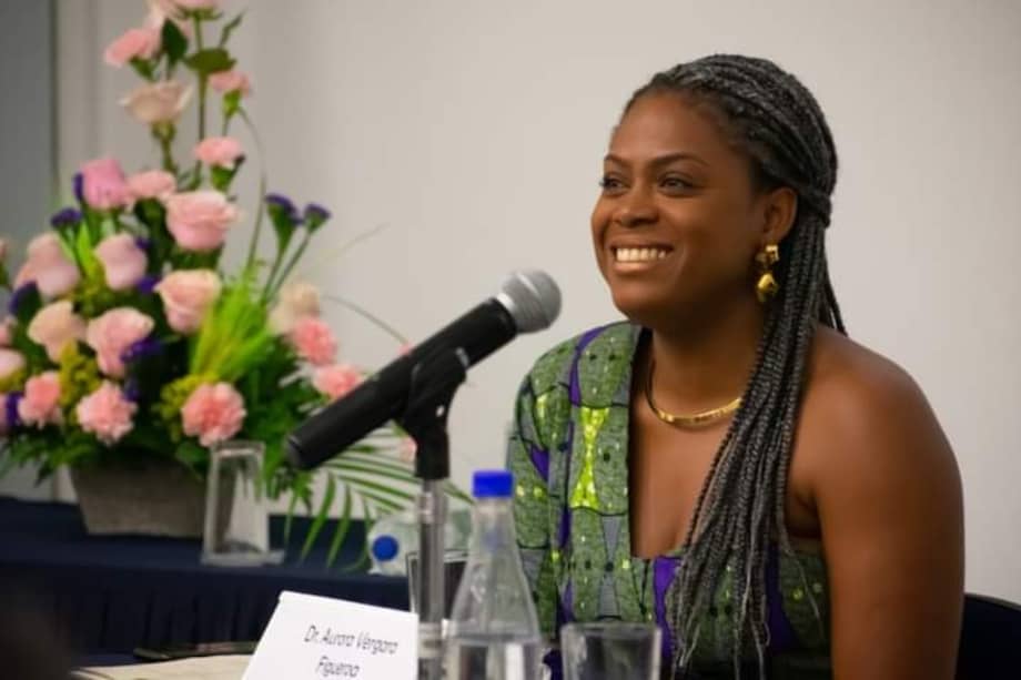 Según la Procuraduría, mientras Aurora Vergara ejerció como presidenta del Consejo Superior de la Universidad Nacional habría incurrido en presuntas irregularidades relacionadas con la elección del rector de la institución.