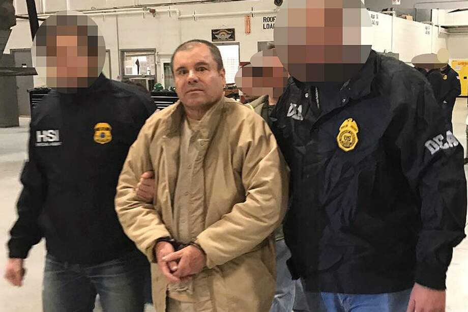 El Chapo es considerado uno de los mayores jefes del cartel mexicano de Sinaloa y es acusado de traficar a Estados Unidos más de 155 toneladas de cocaína. / AFP