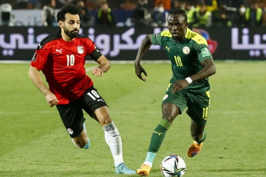 Salah (i) y Mané, figuras en Liverpool y estandartes de las eliminatorias africanas. Solo uno irá al Mundial.