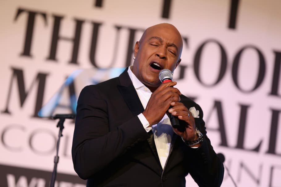 Peabo Bryson.