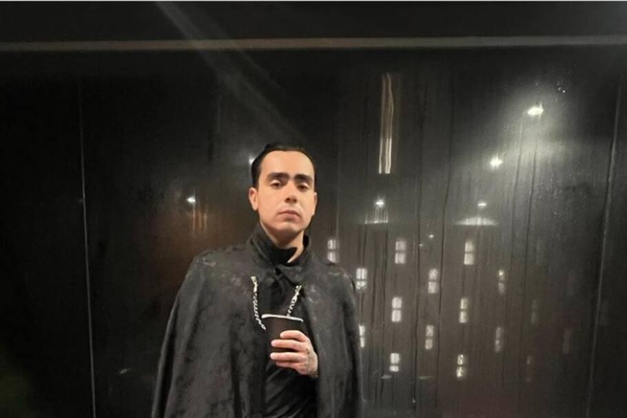 El ‘influencer’ bumangués avivó los rumores de tener un nuevo amor. Estaría viviendo con él.