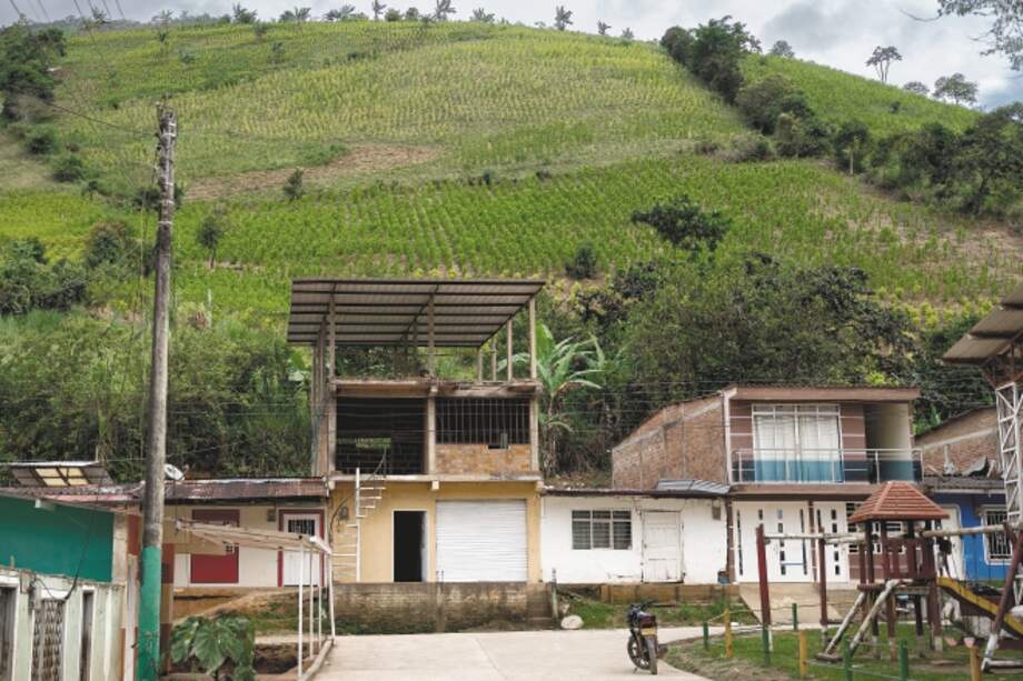 Un suboficial y dos soldados fueron heridos en nuevo ataque con drones en Cauca