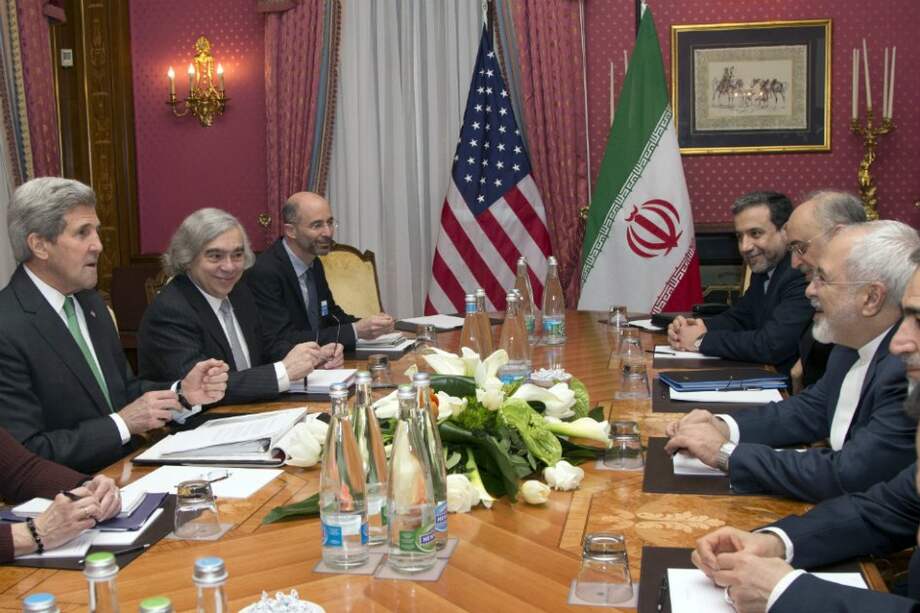 Prosiguen las reuniones entre Estados Unidos e Irán por un acuerdo nuclear. / AFP