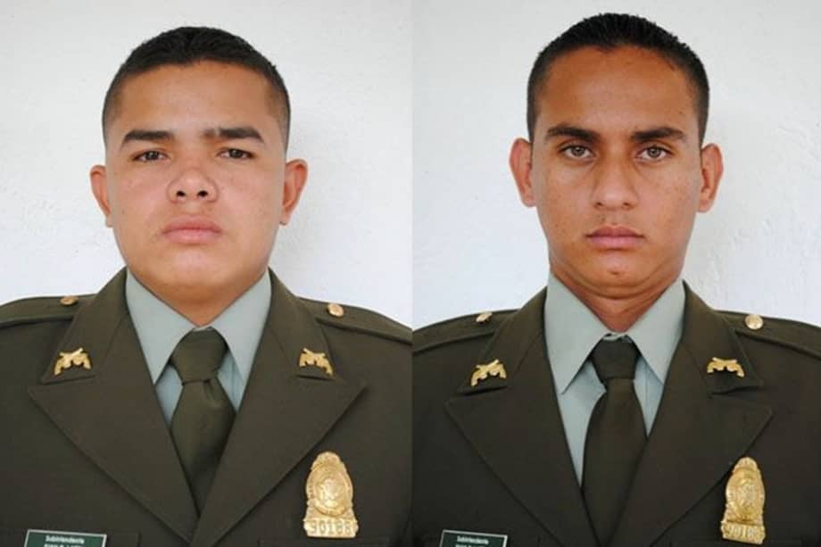 Los patrulleros Jhonatan Ortiz Meneses y Edilfre David Freile Laverde.
