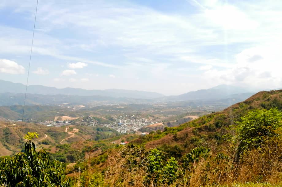 Las autoridades investigan la relación de los casos.