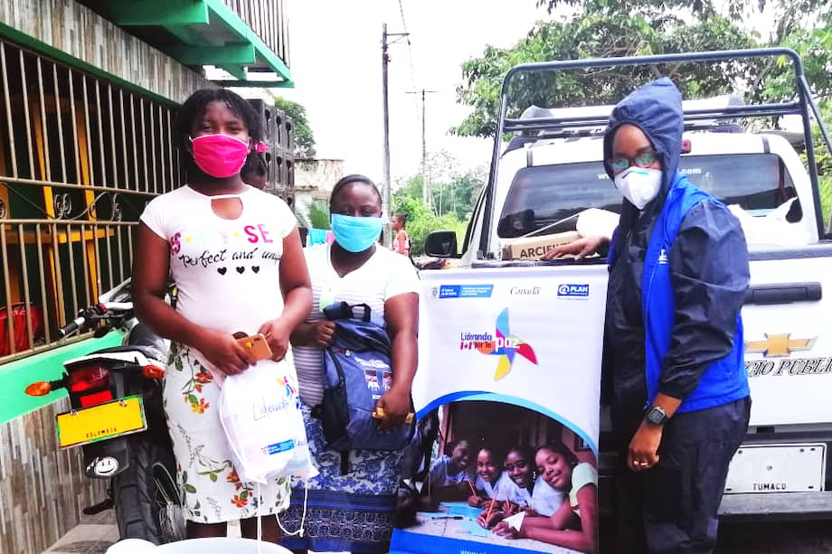 Desde el mes de junio, inició la entrega de 9.900 ayudas a las familias víctimas del conflicto armado en los municipios de Buenaventura, Quibdó y Tumaco.