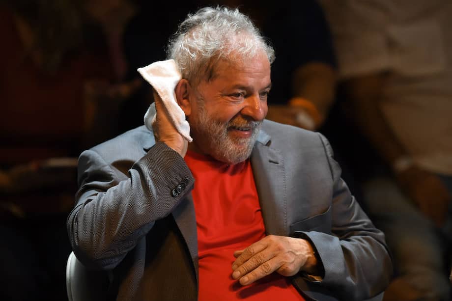 El expresidente Lula da Silva tenía juicios abiertos por siete delitos derivados de corrupción. Por otro lado, el líder del Partido de los Trabajadores lideraba las intenciones de voto para las elecciones presidenciales de Brasil en octubre de 2018. / AFP