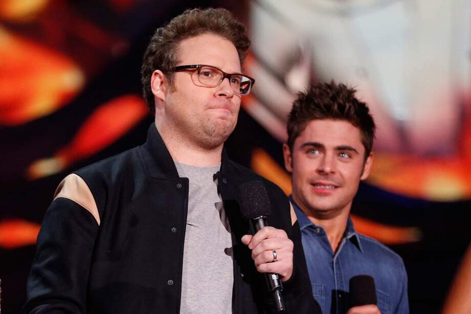 Seth Rogen y Zac Efron en los MTV Movie Awards.