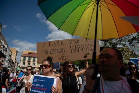 España ordena a Airbnb retirar 66.000 anuncios de alquileres, ¿qué les pasó?