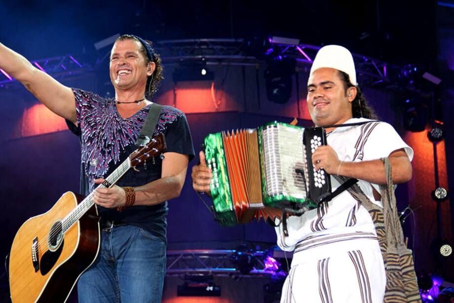 Carlos Vives cierra con broche de oro su gira +Corazón Profundo