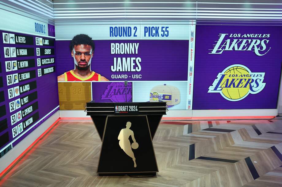 Bronny James fue elegido por Los Angeles Lakers durante el Draft de la NBA 2024 en el Barclays Center de Brooklyn, Nueva York.