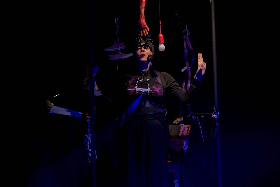 La obra se presenta en el Teatro La Candelaria en el centro de la capital. Foto: Elvis Zapata.